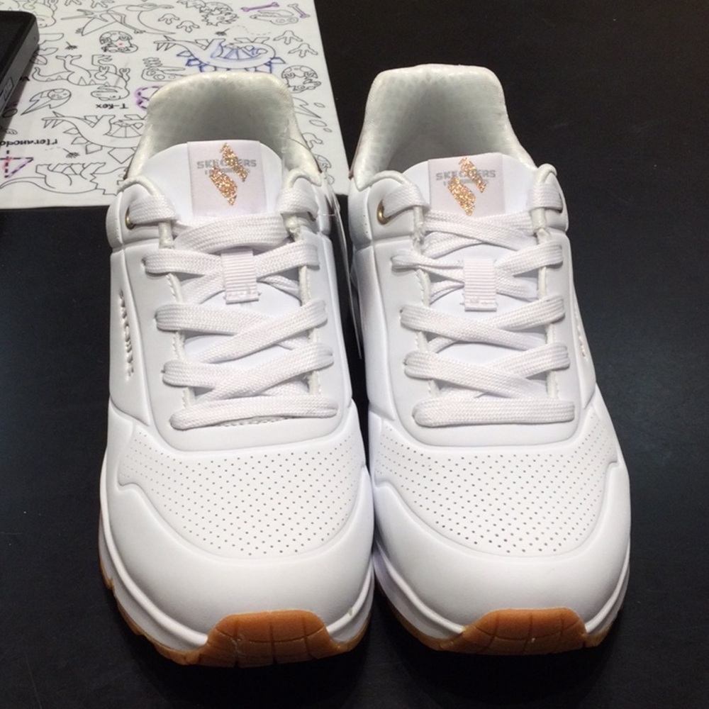 Skechers street Uno shimmer away white NWT NIB